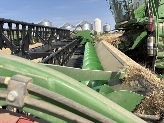 Image of John Deere 640FD equipment image 2