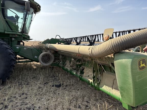 Image of John Deere 640FD equipment image 3