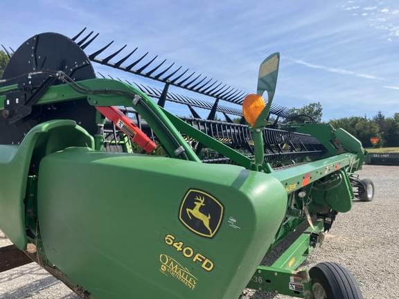 Image of John Deere 640FD equipment image 1