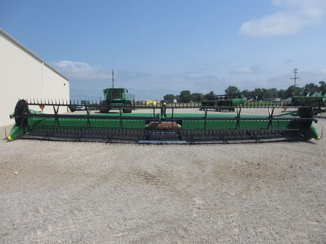 Image of John Deere 640FD equipment image 3