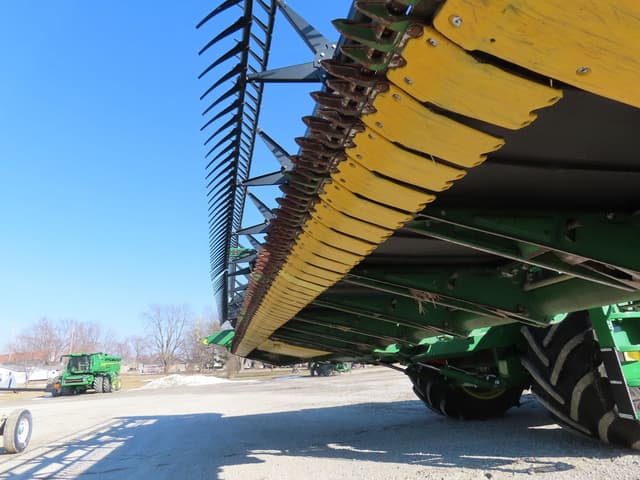 Image of John Deere 640FD equipment image 4