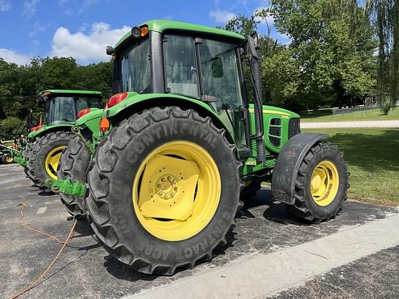 Image of John Deere 6430 equipment image 1