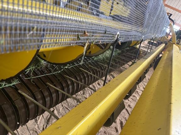 Image of John Deere 645C equipment image 2