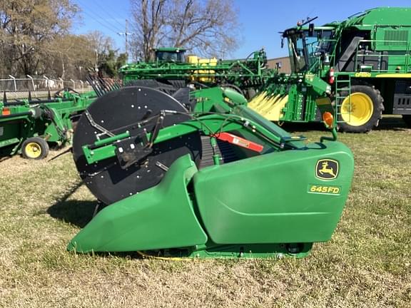 Image of John Deere 645FD equipment image 1