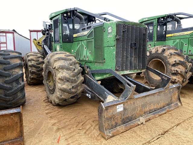 Image of John Deere 648L equipment image 3
