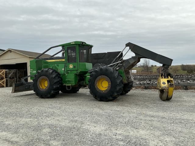 Image of John Deere 648L equipment image 2