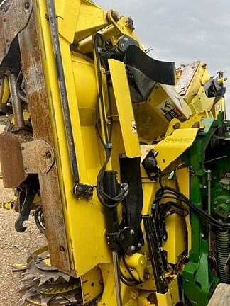 Image of John Deere 690 equipment image 1