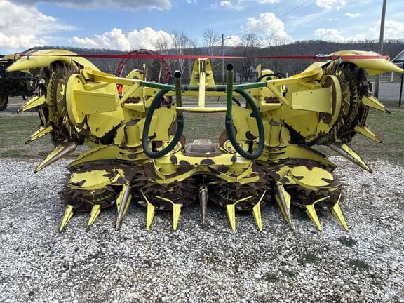 Image of John Deere 696 Primary image