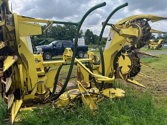 Image of John Deere 698 equipment image 1