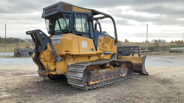 Image of John Deere 700K equipment image 4