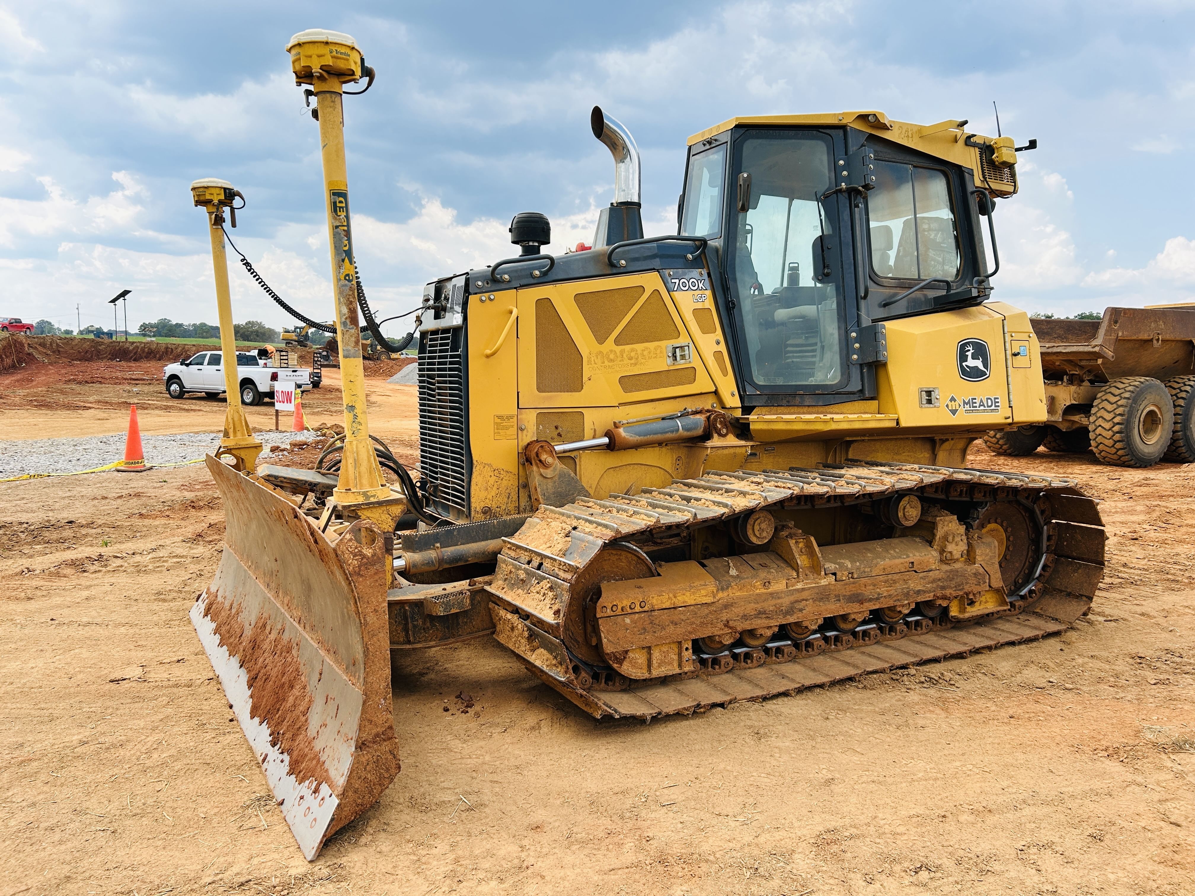 2016 John Deere 700K LGP Equipment Image0