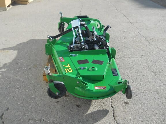 Main image John Deere 72" Mower Deck
