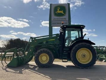 Main image John Deere 7210R