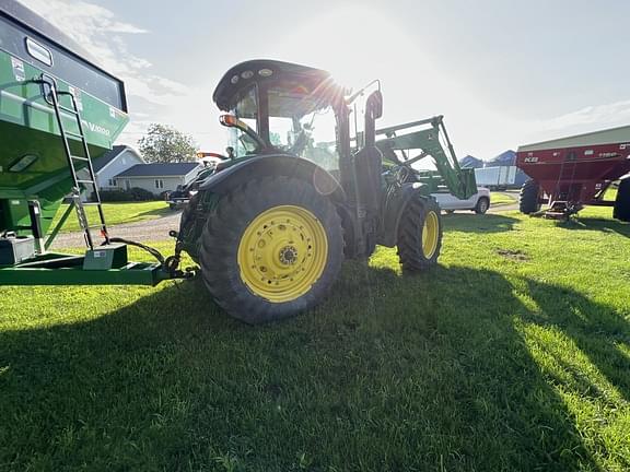 Image of John Deere 7210R equipment image 1