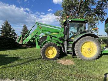 Main image John Deere 7210R