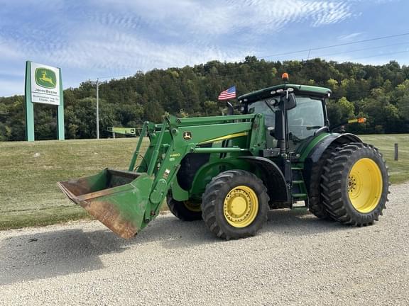 Image of John Deere 7210R equipment image 2