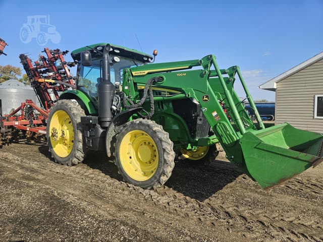 Image of John Deere 7230R equipment image 4