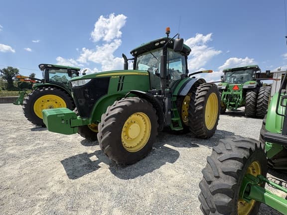 Image of John Deere 7230R equipment image 2