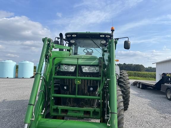 Image of John Deere 7230R equipment image 4