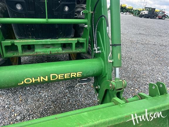 Image of John Deere 7230R equipment image 4