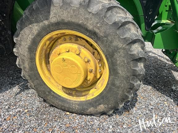 Image of John Deere 7230R equipment image 3