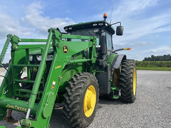 Image of John Deere 7230R equipment image 2