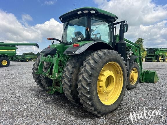 Image of John Deere 7230R equipment image 2
