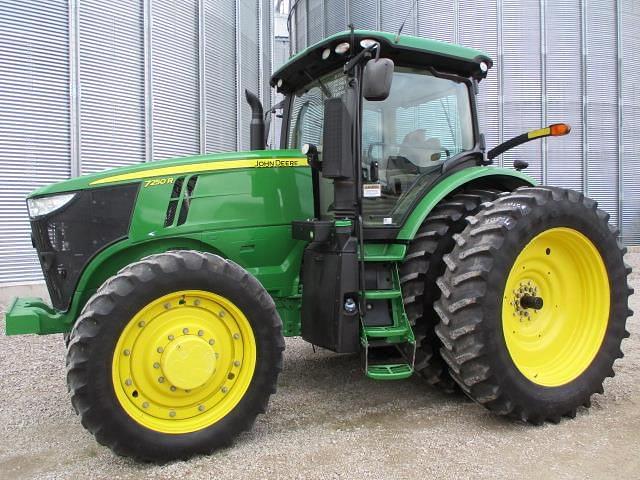 Image of John Deere 7250R Primary image