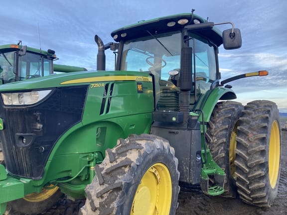 Main image John Deere 7250R