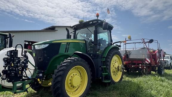 Image of John Deere 7250R Primary image