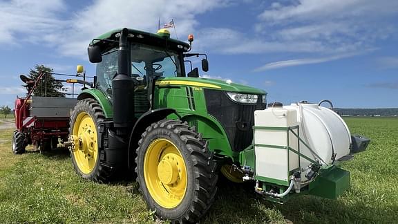Image of John Deere 7250R equipment image 4