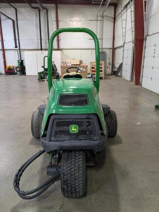 Image of John Deere 7400A equipment image 4