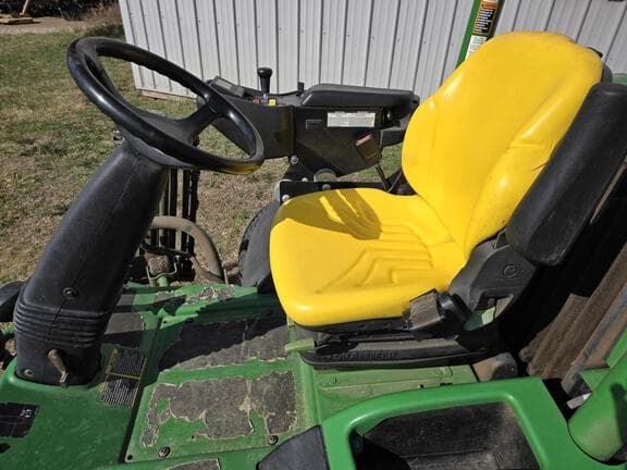 Image of John Deere 7500A equipment image 2