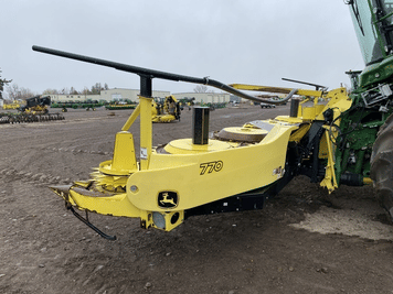Main image John Deere 770