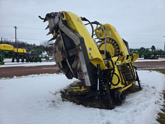 Image of John Deere 770 equipment image 2