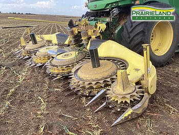 2016 John Deere 770 Equipment Image0