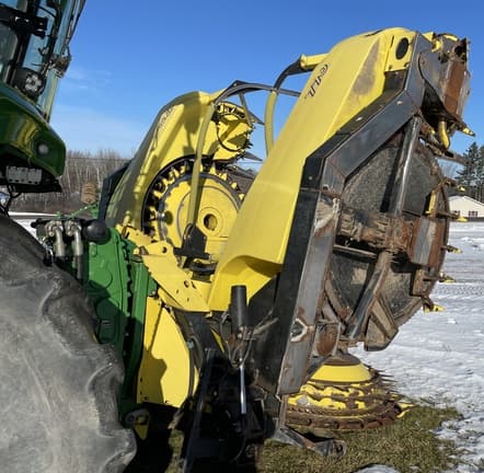 Image of John Deere 770 equipment image 1