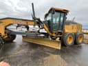 2016 John Deere 772GP Image