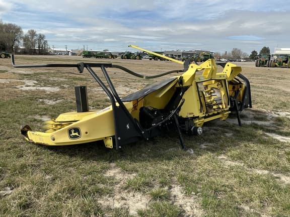Image of John Deere 778 equipment image 2