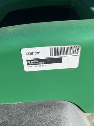 Image of John Deere 8000A equipment image 4