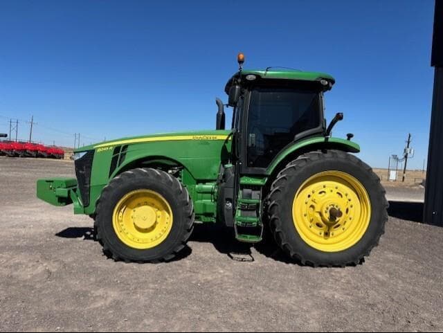 Image of John Deere 8245R equipment image 1
