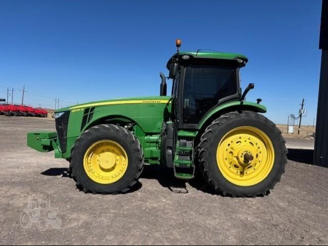 Image of John Deere 8245R equipment image 1