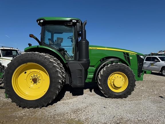 Image of John Deere 8245R Primary image