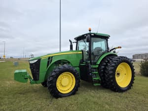 2016 John Deere 8245R Image