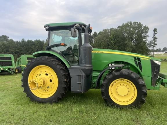 Image of John Deere 8245R equipment image 1