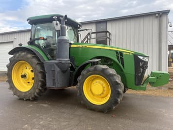 Main image John Deere 8245R