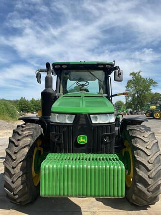 Image of John Deere 8245R equipment image 1