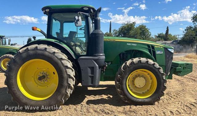Image of John Deere 8245R equipment image 3
