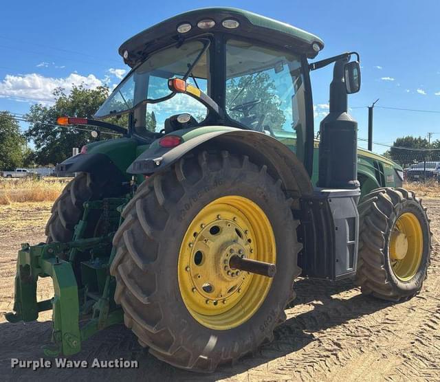Image of John Deere 8245R equipment image 4