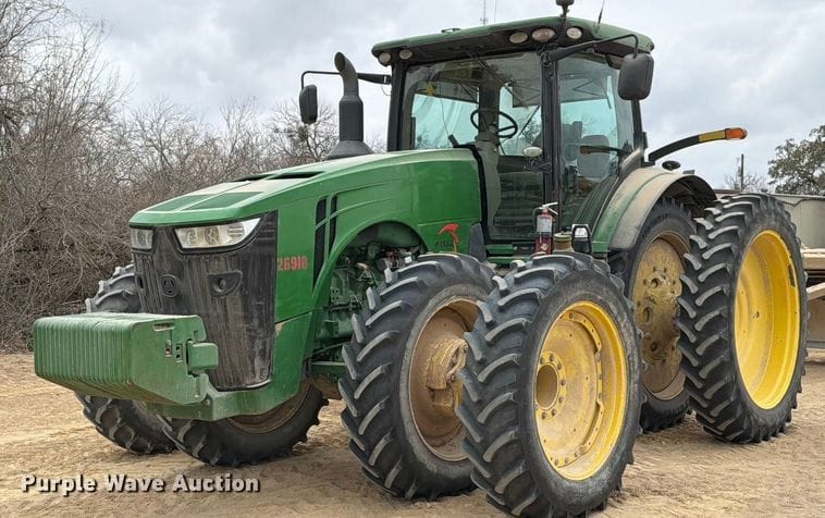 2016 John Deere 8245R Equipment Image0